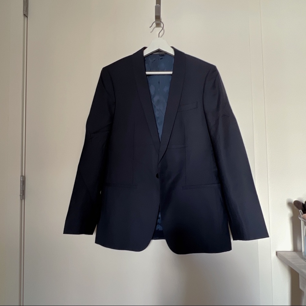 Saint Angelo wool/cashmere suit jacket and trousers set